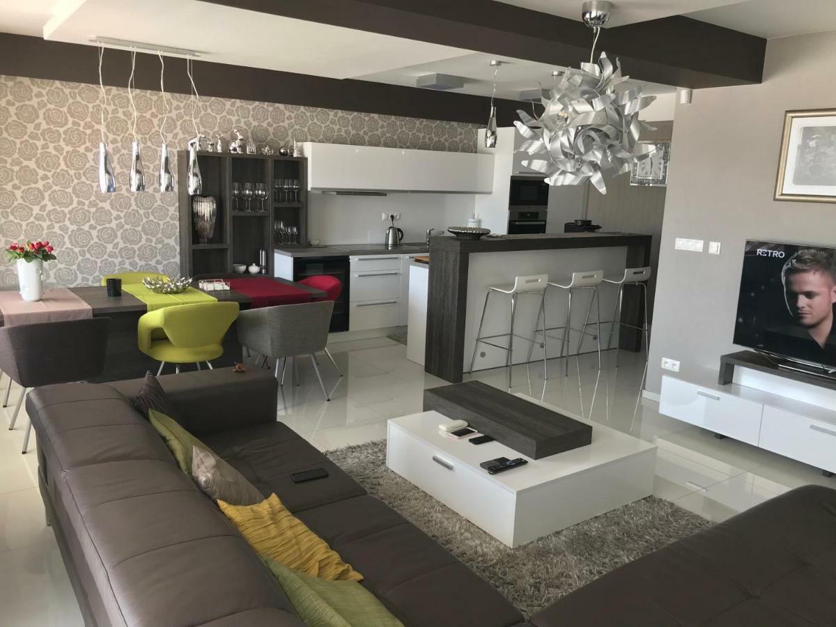 Panorama 34-b Apartment *